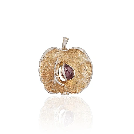 Sagės,  - Sidabrinė sagė, 3.7 g, Sidabras 925 praba, oksidas (padengti), Granatas
